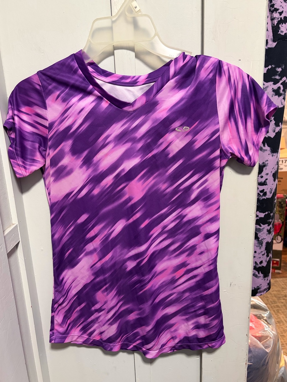 Kids c9 by champion shirt size xl